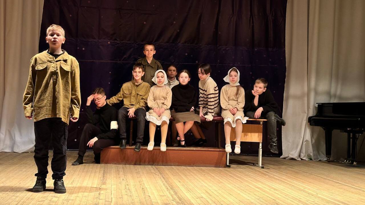 Здесь мы живём, учимся, взрослеем